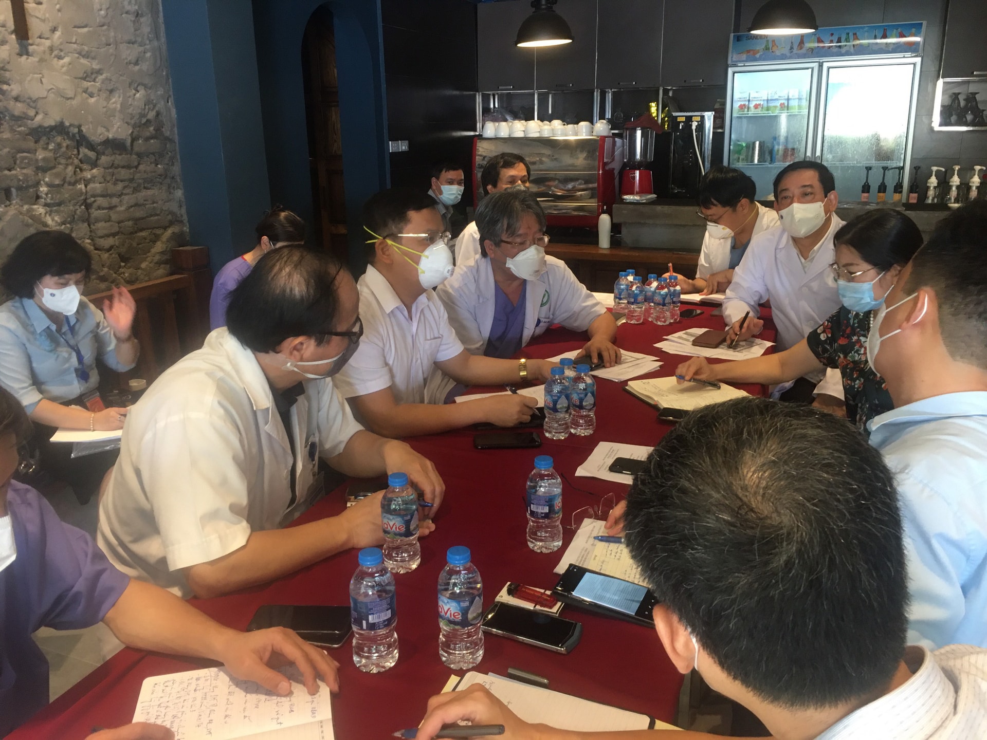 BV Việt Đức đề nghị di chuyển bệnh nhân sang 3 bệnh viện của TW và Hà Nội - Ảnh 1. BV Việt Đức đề nghị di chuyển bệnh nhân sang 3 bệnh viện của TW và Hà Nội - Ảnh 1.