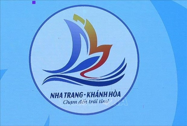 Khanh Hoa dua du lich nghi duong va trai nghiem vinh, dao thanh san pham co thuong hieu hinh anh 1