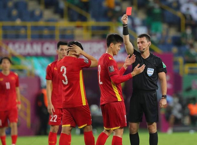 Tâm điểm trọng tài ở trận tuyển Trung Quốc vs Việt Nam - 1