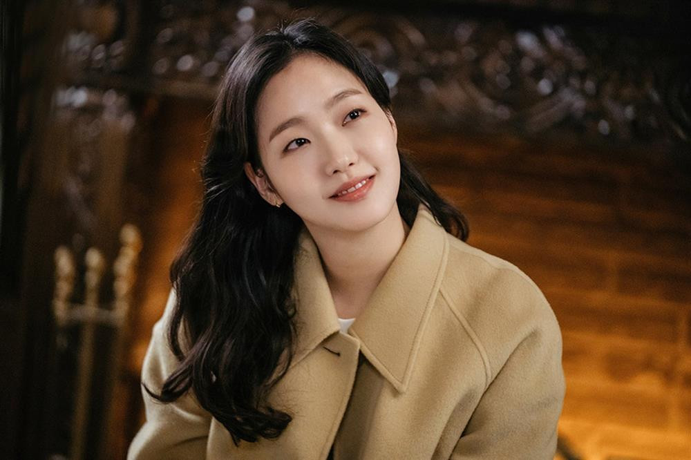 Tuyệt chiêu duy trì làn da trắng sáng của Song Hye Kyo, Suzy-3