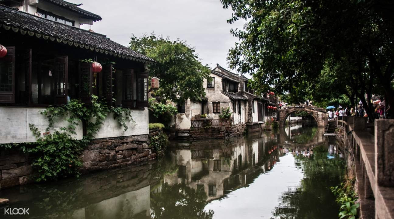 Những thị trấn “sông chảy trong lòng” hết sức lãng mạn ở Trung Quốc - 11