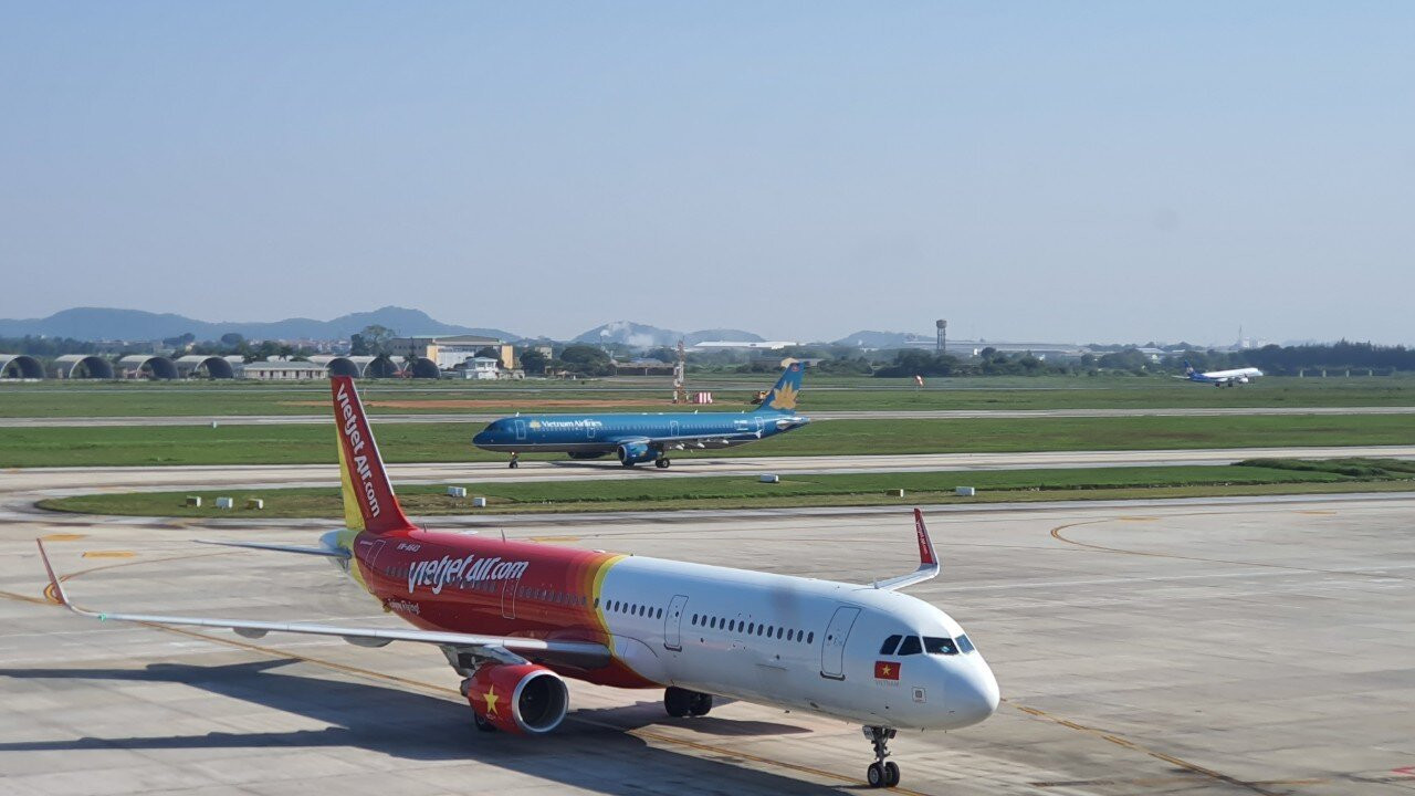 Đề nghị sớm mở lại đường bay đến Nội Bài, không cách ly tập trung khách âm tính