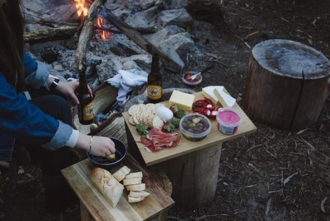 Làm thế nào để bảo quản thực phẩm đúng cách khi đi picnic - 1
