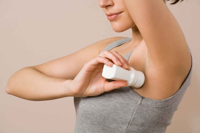 Khử mùi, đối diện với khả năng ung thư vú? - Ảnh 2. Khử mùi, đối diện với khả năng ung thư vú? - Ảnh 2.