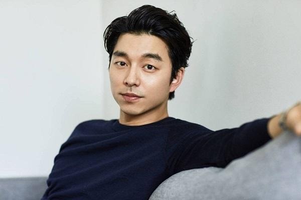 Tỉ lệ cơ thể xuất sắc khó tin của nam thần Gong Yoo-9