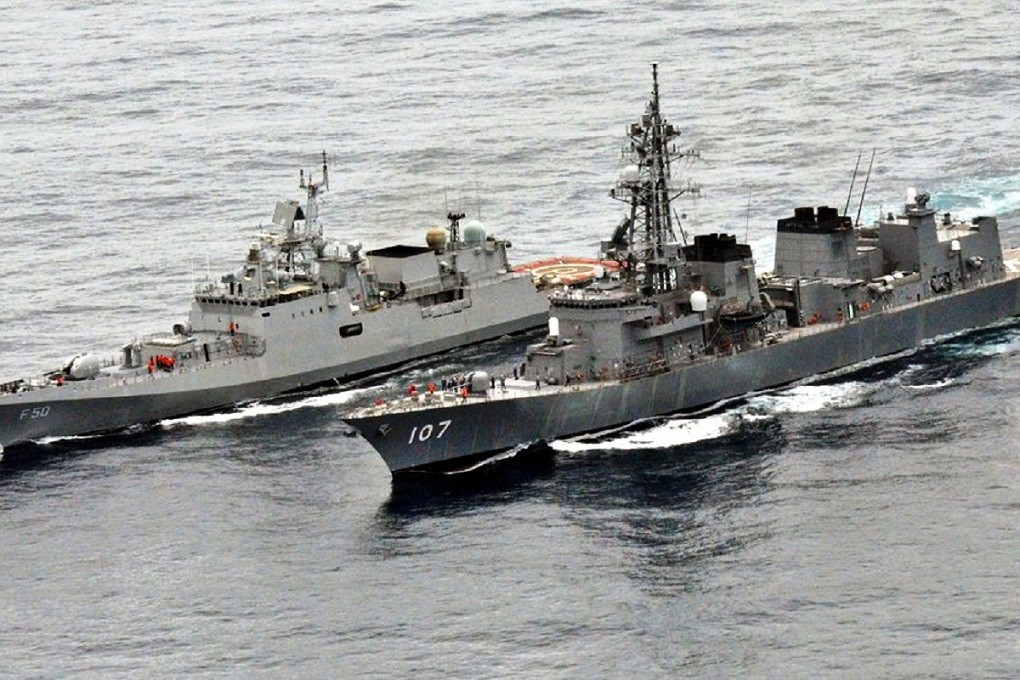 Ấn Độ và Nhật Bản tổ chức cuộc tập trận hàng hải song phương JIMEX lần thứ 5 tại Biển Arab, với sự tham gia của vũ khí hùng hậu. (Nguồn: The Nation)