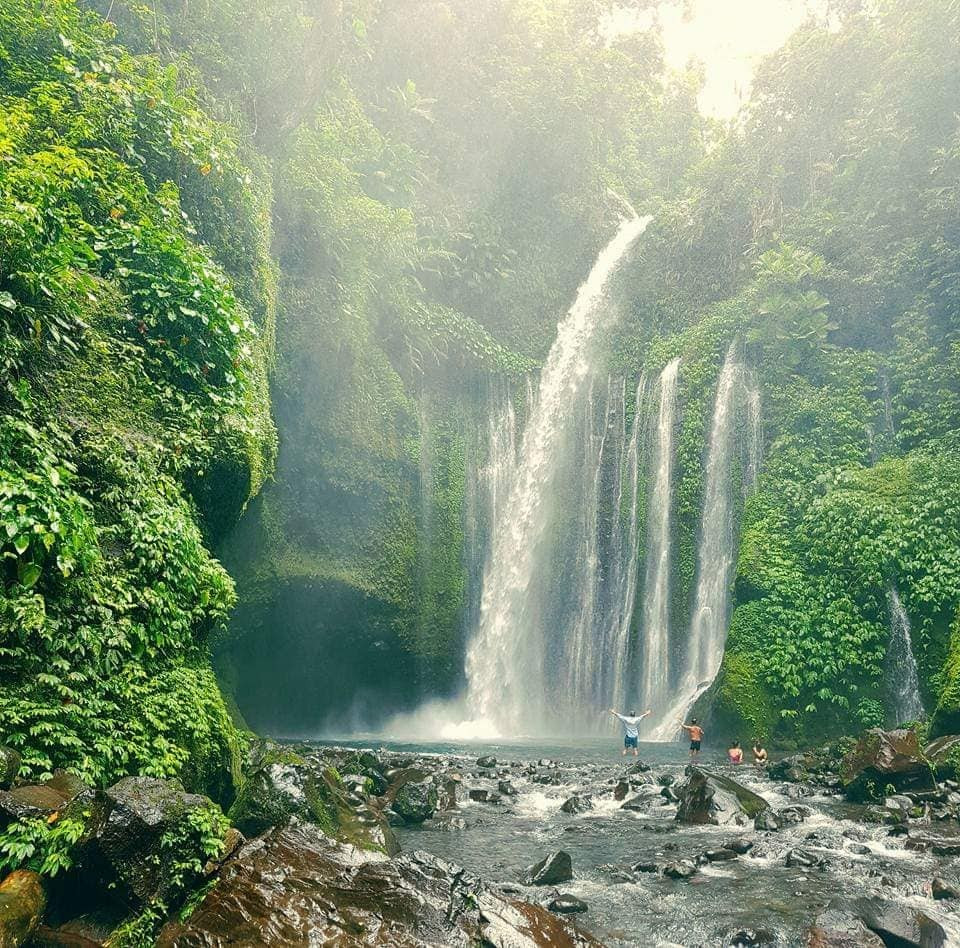 Nữ phượt thủ Việt “bật mí” loạt đảo đẹp mê hồn ở Indonesia ngoài Bali - 19