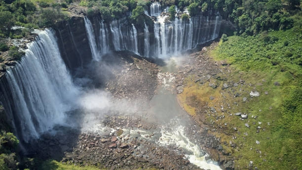 Choáng ngợp trước những thác nước hùng vĩ nhất châu Phi - 8