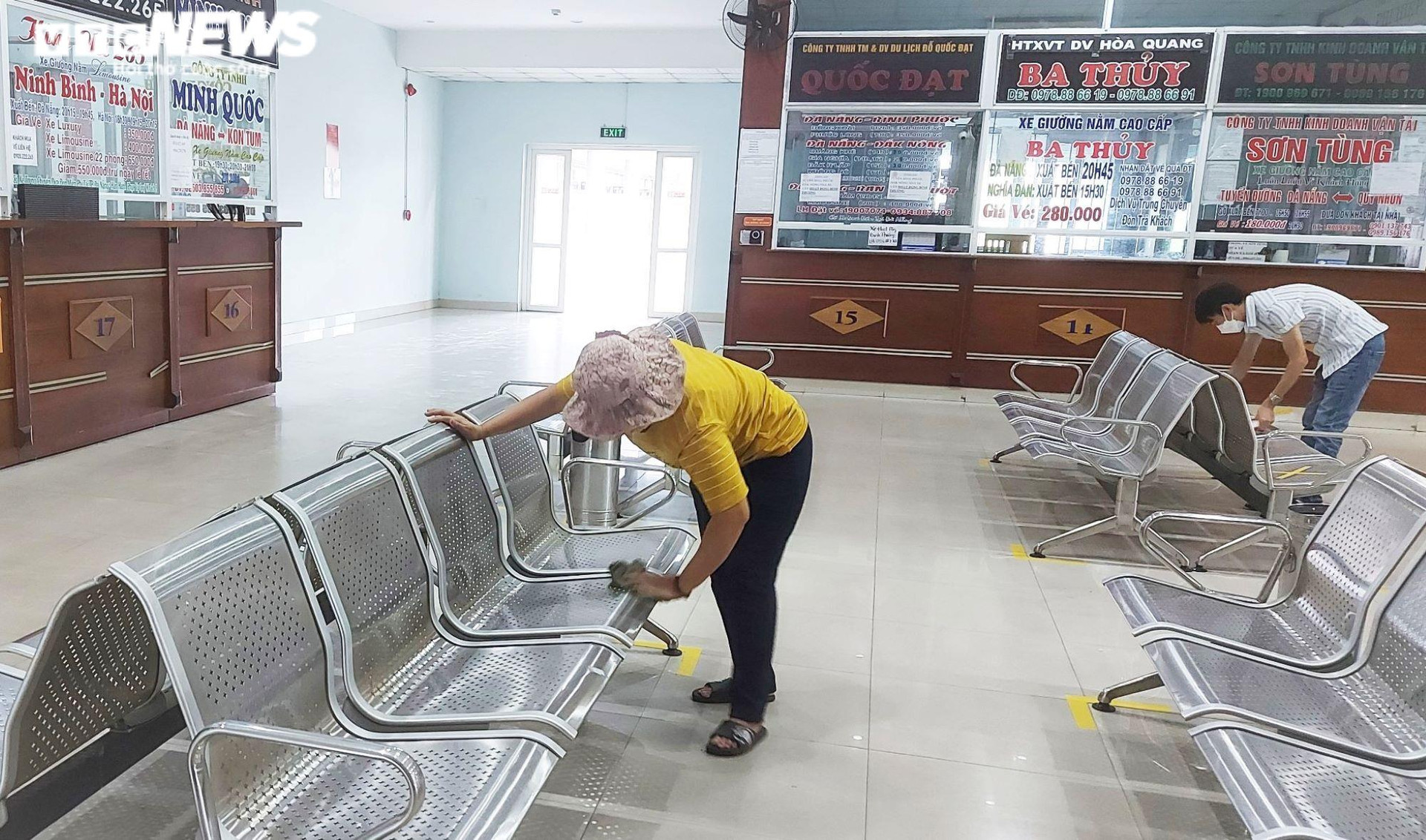 Vận tải hành khách liên tỉnh ngày đầu hoạt động: Bến xe Đà Nẵng vắng ngắt - 3