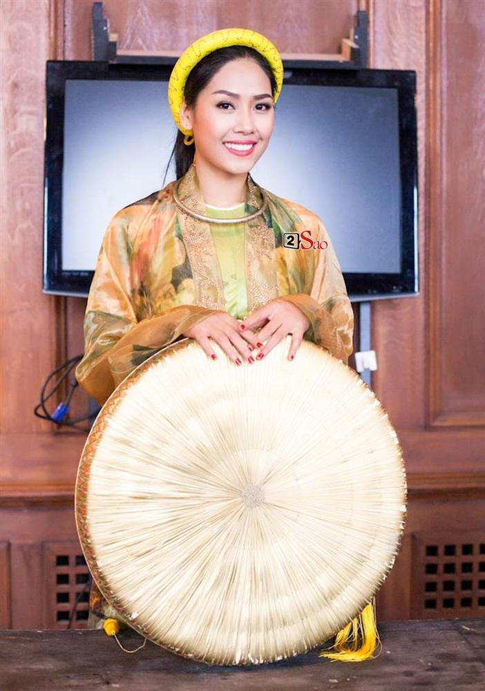Đỗ Thị Hà hóa nữ tướng Bà Triệu khi thi Miss World 2021-7