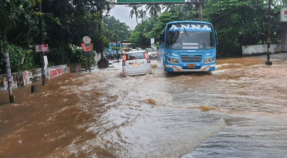 Đường phố ngập lụt ở Kerela. (Nguồn: India Today)