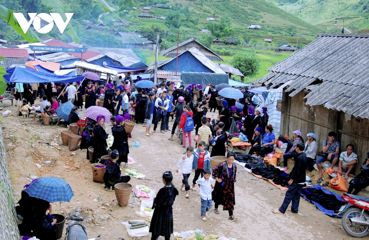 Nét đẹp chợ phiên vùng cao Tủa Chùa, Điện Biên - 1