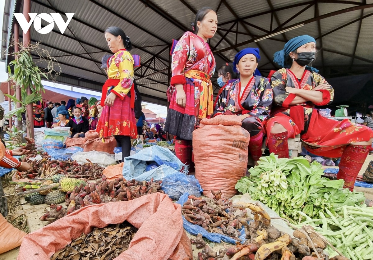 Nét đẹp chợ phiên vùng cao Tủa Chùa, Điện Biên - 4