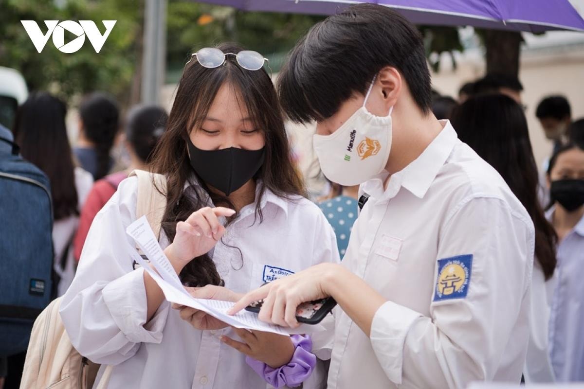 Nhiều trường đại học lên kế hoạch đón sinh viên trở lại học trực tiếp - 1