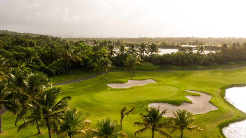 Hố số 6 của sân Grand Reserve Championship Course ở Rio Grande, Puerto Rico