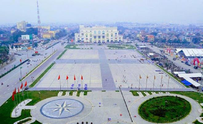 TP Việt Trì dừng tất cả hoạt động kinh doanh dịch vụ không thiết yếu - 1