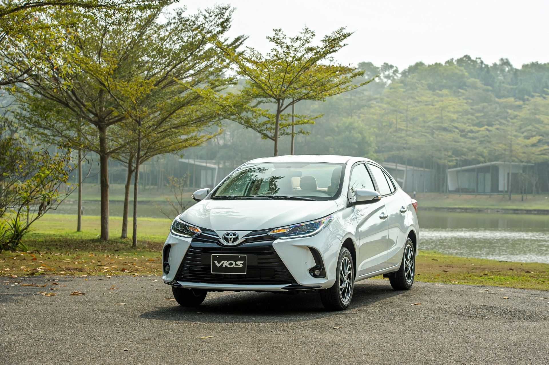 Toyota Vios tiếp tục được khuyến mãi tại đại lý