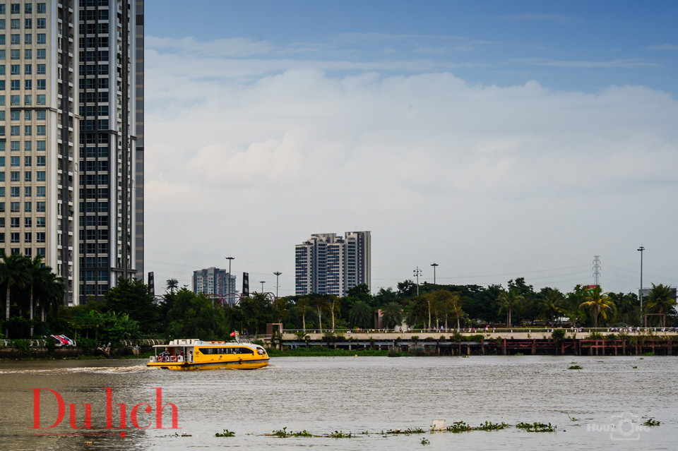 Du ngoạn sông Sài Gòn ngắm hoàng hôn về bên kia Thành phố - 12