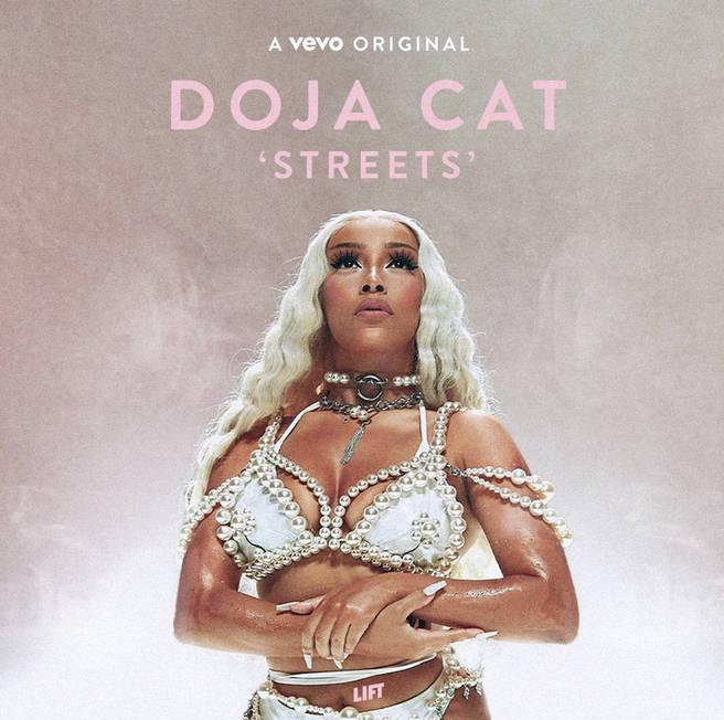 Netizen thấy Streets của Doja Cat nghe hao hao hit của Sơn Tùng-2