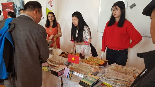 Văn hóa Việt Nam hút khách tham quan tại lễ hội 