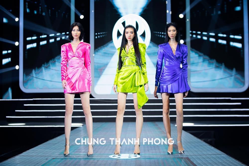 SỐC: Một chân dài chửi tục khi Hoàng Thùy - Minh Tú diễn vedette-10
