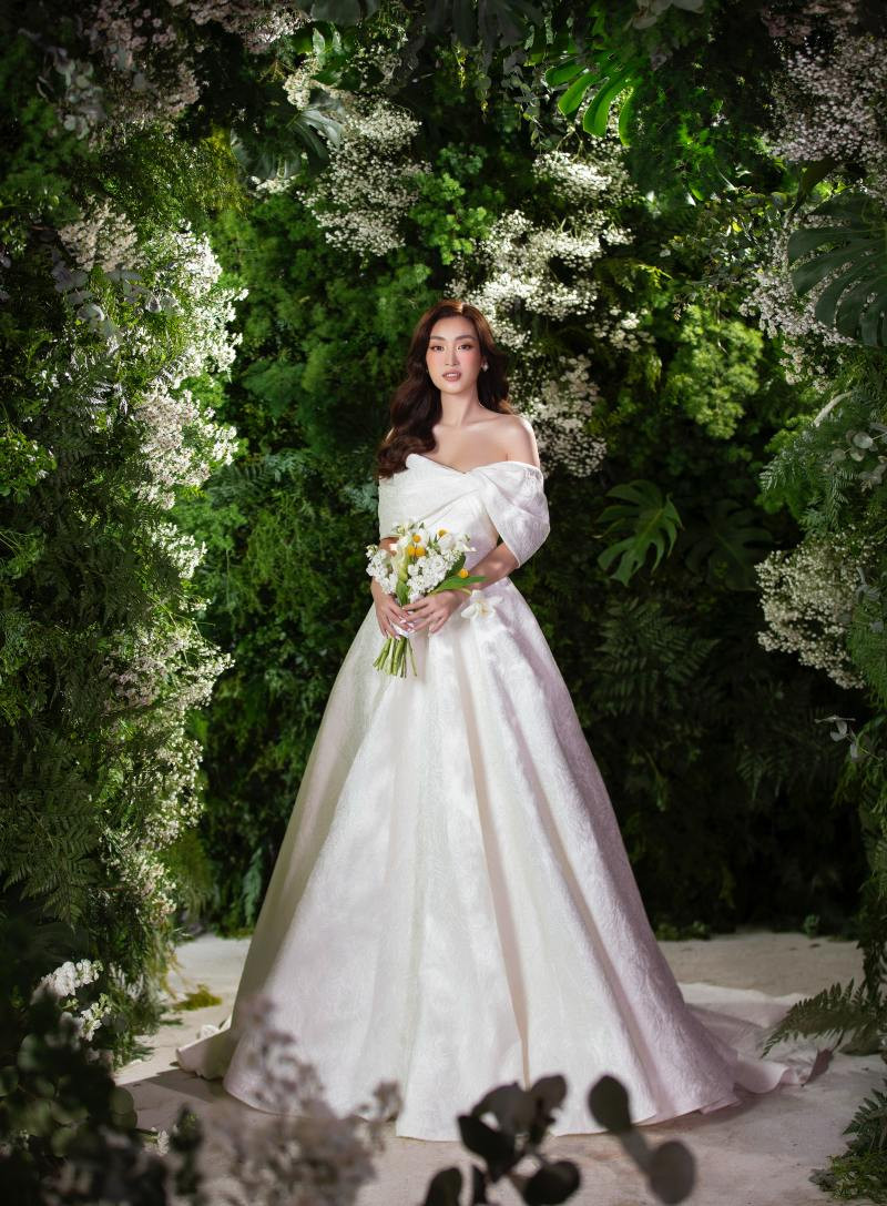 Đỗ Mỹ Linh hóa cô dâu trong bộ sưu tập váy cưới của NTK Lê Thanh Hoà - 3