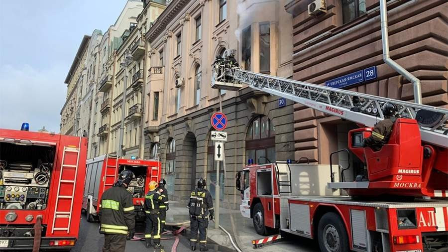 Tòa nhà có trụ sở Thương vụ Việt Nam tại Nga bị cháy, không có thương vong. (Nguồn: Mosday.ru)