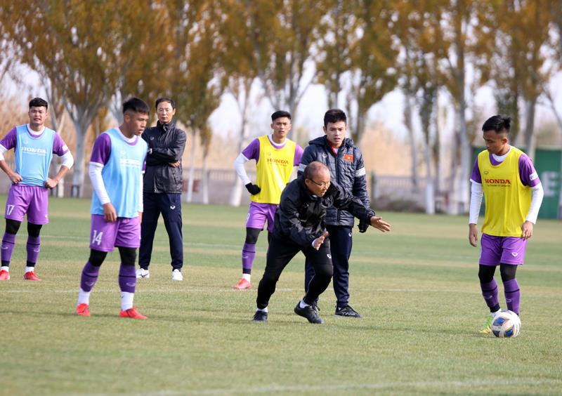 HLV Park Hang Seo yêu cầu U23 Việt Nam tập trung, quyết thắng U23 Myanmar - 3