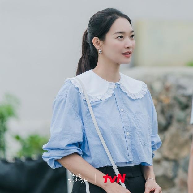photo-1635417851556 Yoon Hye-jin 6
