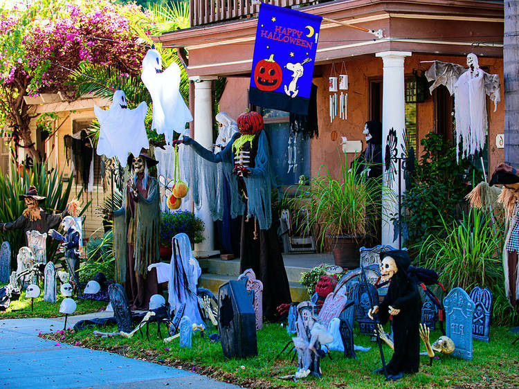 Khám phá 8 lễ hội Halloween thú vị trên khắp thế giới - 2