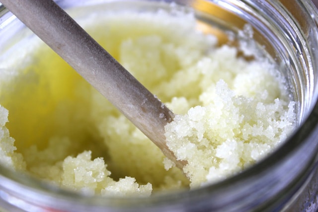 Muối biển tấn công cellulite - Ảnh 2. Muối biển tấn công cellulite - Ảnh 2.