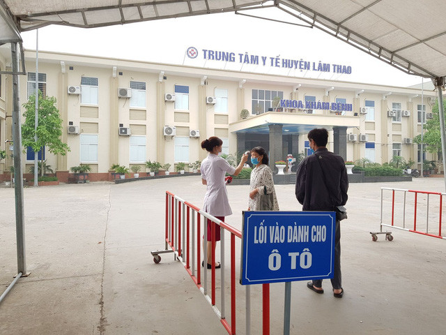 Phú Thọ: TTYT huyện Lâm Thao khám chữa bệnh trở lại - Ảnh 1.