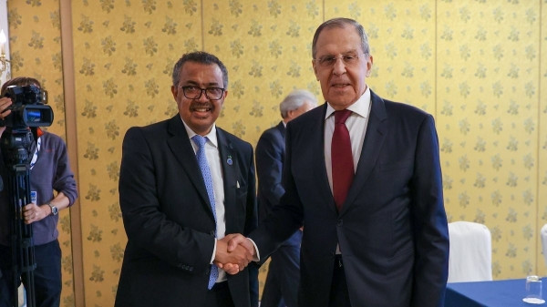 (10.31) Tổng giám đốc WHO Tedros Adhanom Ghebreyesus gặp Ngoại trưởng Nga Sergey Lavrov trong khuôn khổ Thượng đỉnh G20 tại Rome ngày 30/10. (Nguồn: Bộ Ngoại giao Nga)