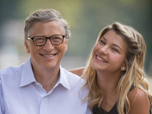 Vẻ đẹp gợi cảm của con gái út Bill Gates - 7