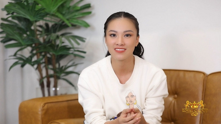 Hé lộ hình ảnh đầu tiên về những trang phục của Kim Duyên tại 'Miss Universe 2021'
