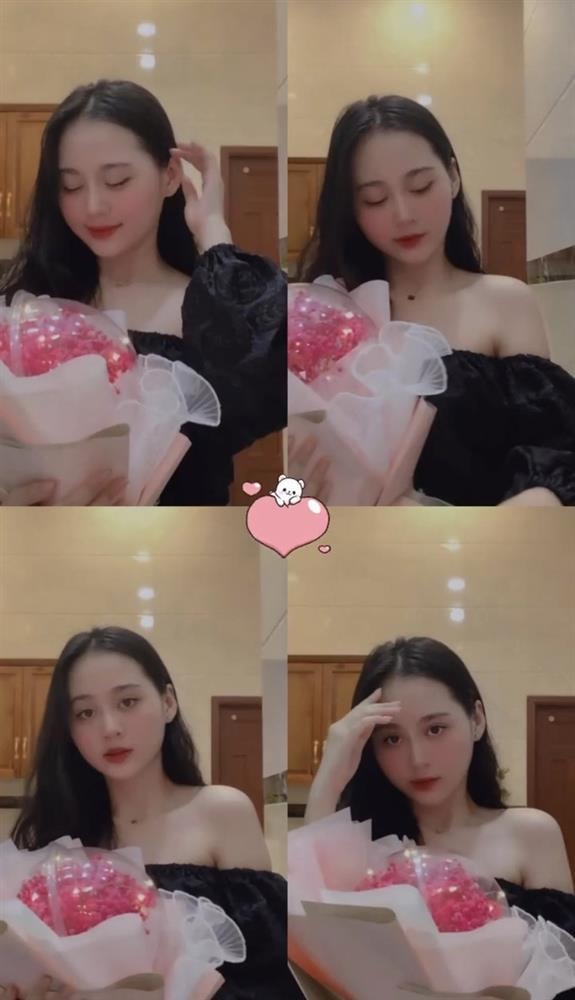 Rò rỉ thêm loạt ảnh diện áo tắm bạn gái 15 tuổi của Hoài Lâm? Rò Rỉ Thêm Loạt Ảnh Diện Áo Tắm Bạn Gái 15 Tuổi Của Hoài Lâm?