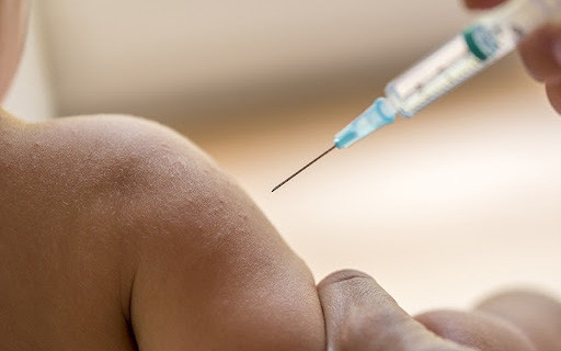 Sở Y tế Hà Nội thông tin chính thức về sự cố tiêm nhầm vaccine cho 18 trẻ từ 2 - 6 tháng tuổi ở Quốc Oai