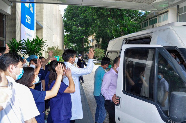 Bệnh viện Bạch Mai lên đường chi viện cho Tây Nguyên - Ảnh 2.