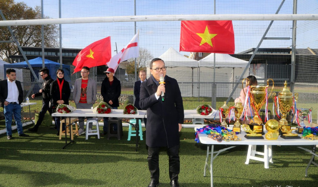 21 đội bóng của cộng đồng người Việt tại Anh tham gia Giải bóng đá Nova Cup London 2021