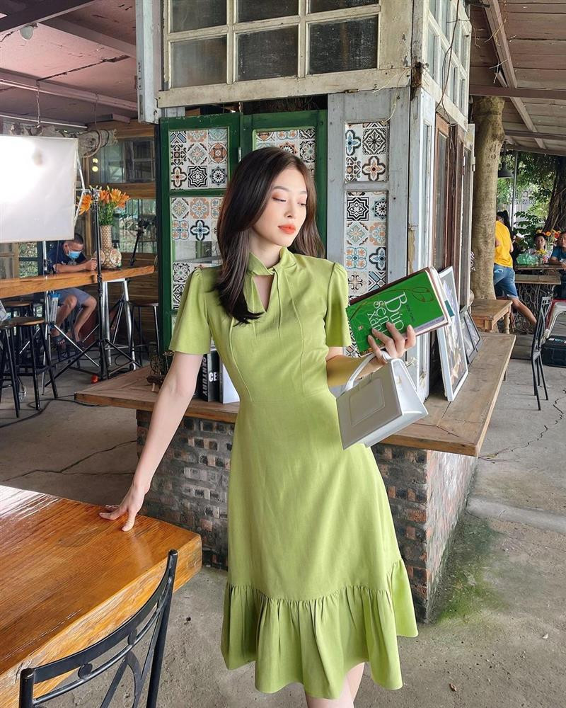 Ngắm sao Việt là biết ngay 4 màu sắc trang phục đang hot nhất-10