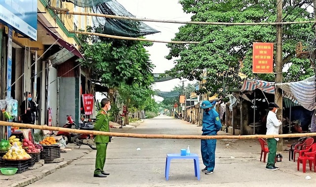Thái Bình xuất hiện ổ dịch phức tạp, nguồn bệnh có thể đã trải qua nhiều chu kỳ lây nhiễm - Ảnh 2. Thái Bình xuất hiện ổ dịch phức tạp, nguồn bệnh có thể đã trải qua nhiều chu kỳ lây nhiễm - Ảnh 2.