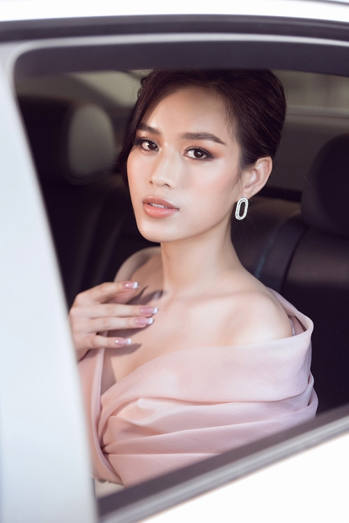 Hoa hậu Đỗ Hà giải thích về ý nghĩa của bộ trang phục dự thi Top Model tại 'Miss World 2021'