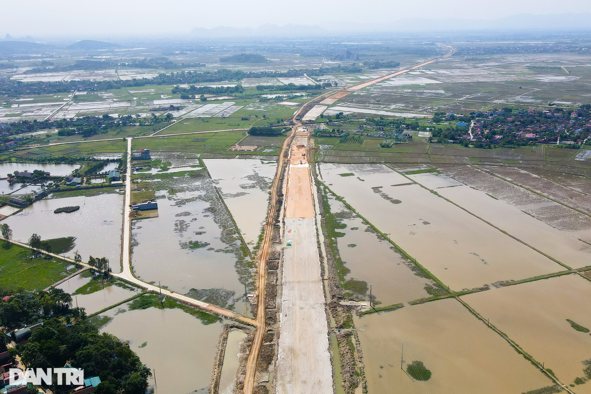 Toàn cảnh cao tốc Thanh Hóa - Nghệ An hơn 22.000 tỷ đồng dần hình thành - 16
