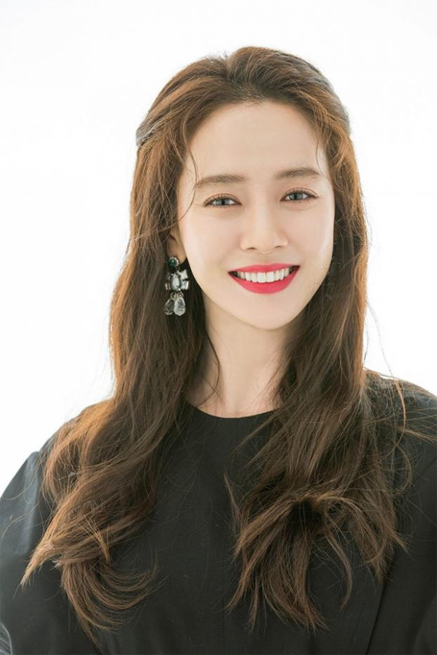 Mợ ngố Song Ji Hyo gây sốc khi cắt tóc ngắn lởm chởm-5