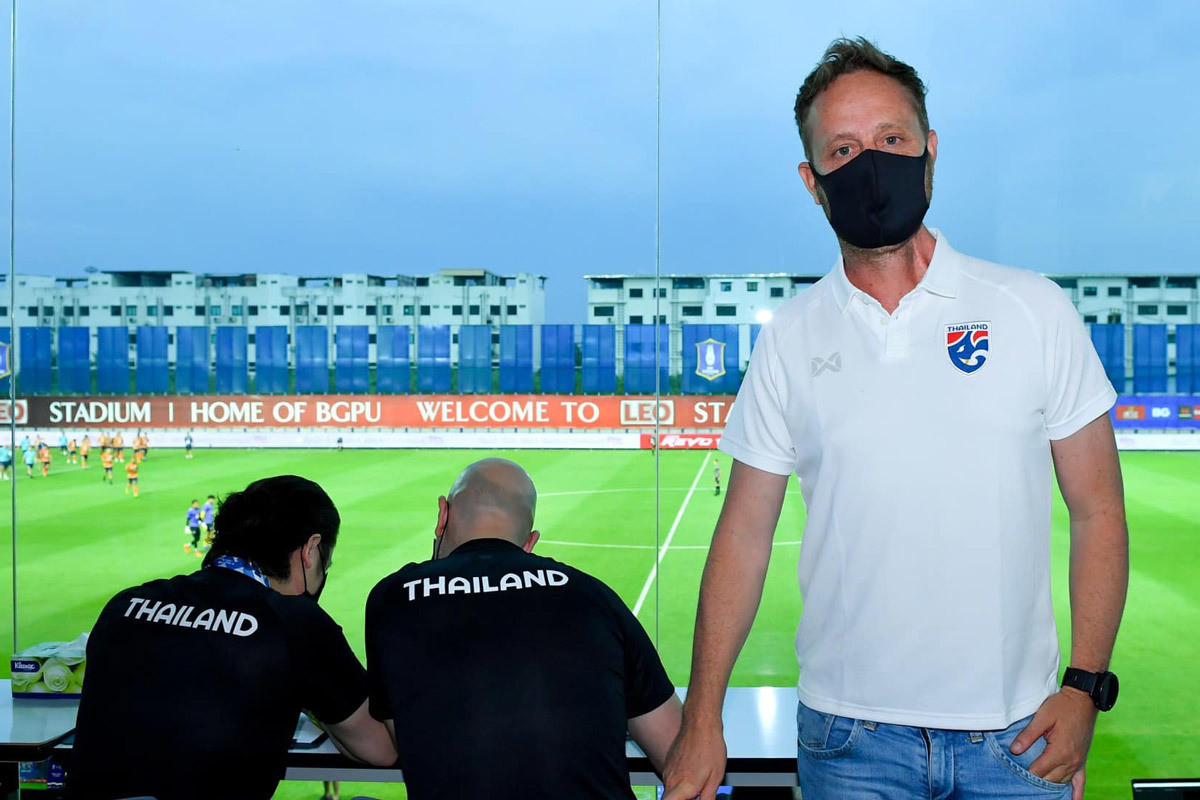 Tân HLV Thái Lan: 'Việt Nam là ứng viên số 1 AFF Cup'