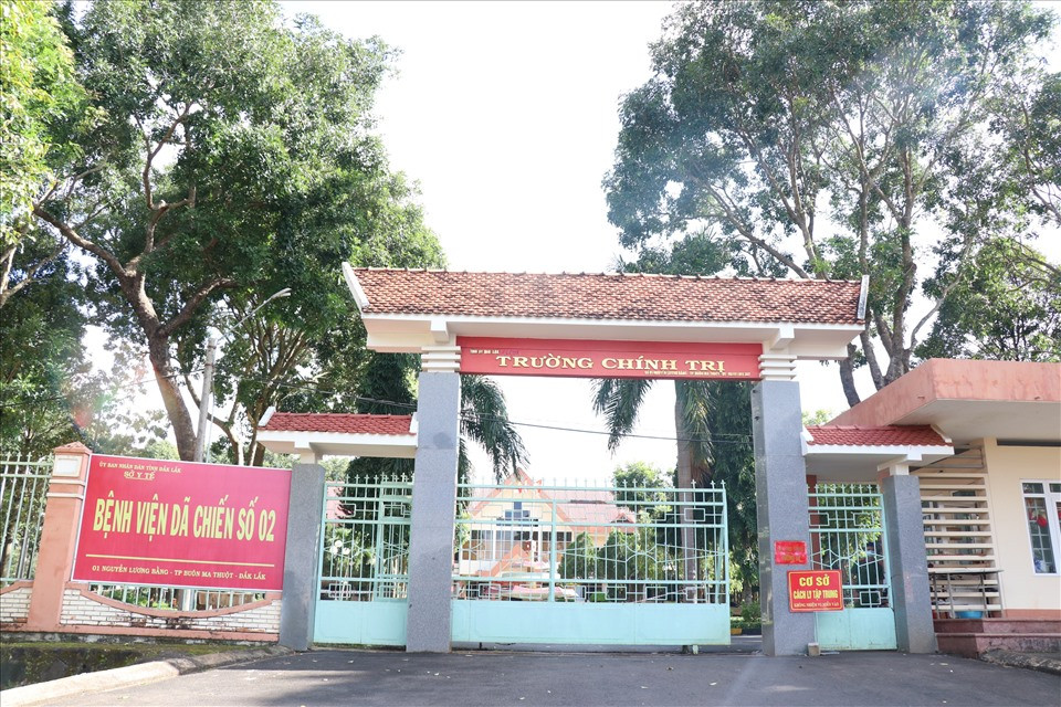 Bệnh viện dã chiến số 2 đặt tại trường Chính trị tỉnh Đắk Lắk. Ảnh: B.T