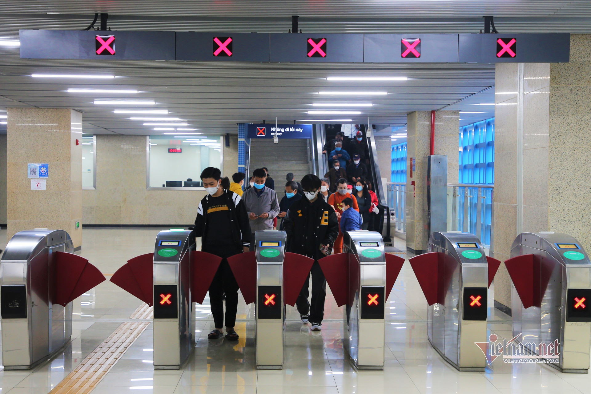 Lý do đường sắt Cát Linh - Hà Đông vắng khách lên tàu giờ cao điểm