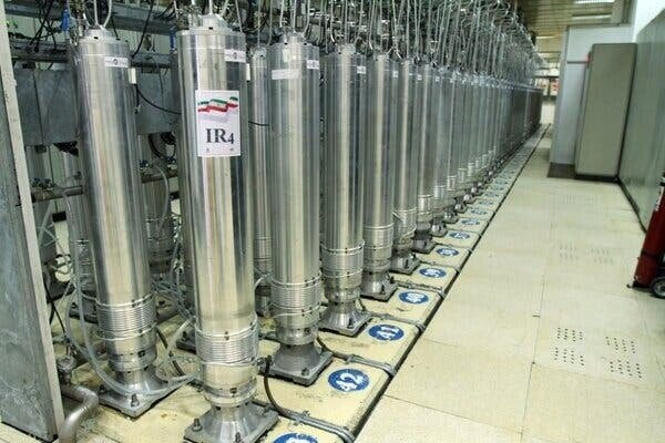 Iran chỉ trích báo cáo của IAEA mang động cơ chính trị, khuyên tổ chức này 'không nên bình luận vội vã'