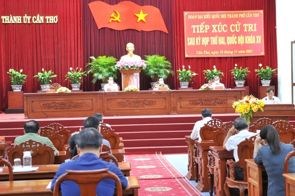 Cử tri Cần Thơ kiến nghị với Thủ tướng nhiều vấn đề nóng - 2 Cử tri Cần Thơ kiến nghị với Thủ tướng nhiều vấn đề nóng - 2