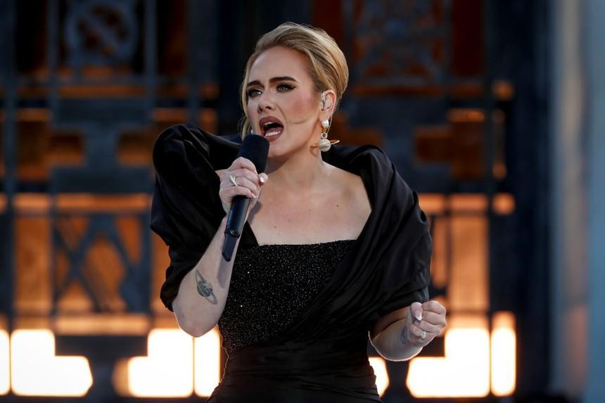 Album 30 của Adele và nỗi đau gia đình đổ vỡ-1